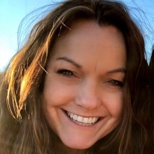 Meet your Posher, Carol